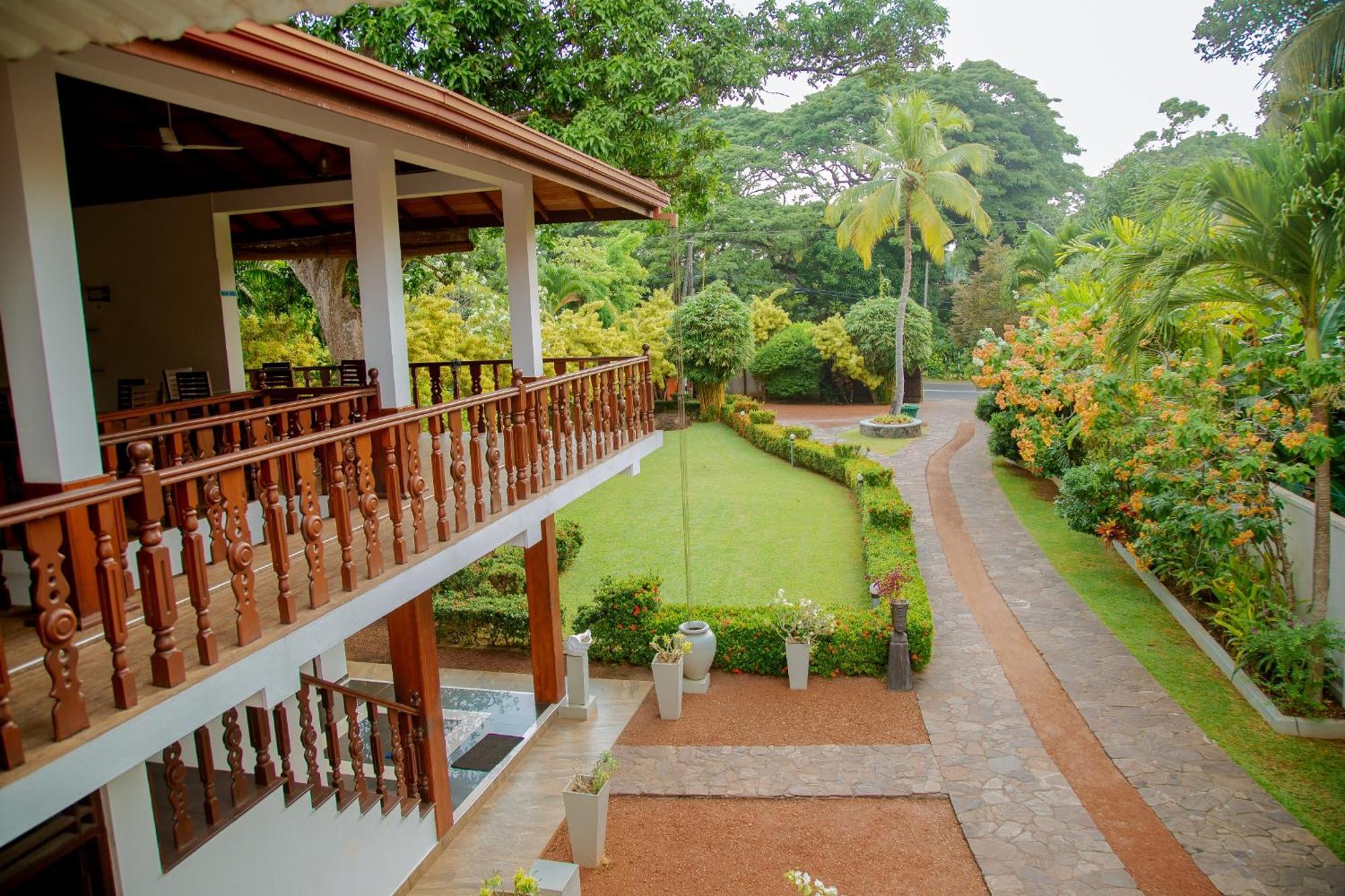 Rockery Villa Ayurveda Bentota Exteriér fotografie